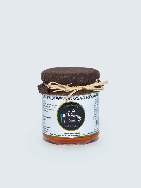 Vasetto di crema al peperoncino piccante